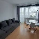 Apartmán Mieszkanie 48m Kw 2 Balkon Os Bukowe Ul Staszica Zameldowanie 24h Zakaz Imprez *