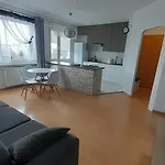 Apartmán Mieszkanie 48m Kw 2 Balkon Os Bukowe Ul Staszica Zameldowanie 24h Zakaz Imprez *