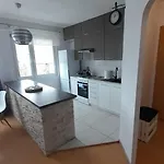 Apartmán Mieszkanie 48m Kw 2 Balkon Os Bukowe Ul Staszica Zameldowanie 24h Zakaz Imprez *