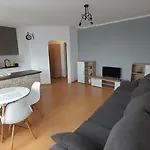 Mieszkanie 48m Kw 2 Balkon Os Bukowe Ul Staszica Zameldowanie 24h Zakaz Imprez Apartmán Košalín