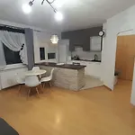 Mieszkanie 48m Kw 2 Balkon Os Bukowe Ul Staszica Zameldowanie 24h Zakaz Imprez Apartmán