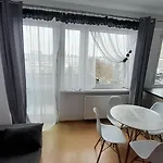Apartmán Mieszkanie 48m Kw 2 Balkon Os Bukowe Ul Staszica Zameldowanie 24h Zakaz Imprez