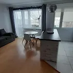 Mieszkanie 48m Kw 2 Balkon Os Bukowe Ul Staszica Zameldowanie 24h Zakaz Imprez