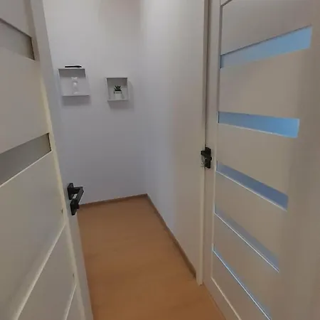 Mieszkanie 48m Kw 2 Balkon Os Bukowe Ul Staszica Zameldowanie 24h Zakaz Imprez