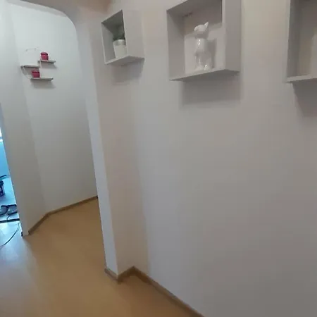 Mieszkanie 48m Kw 2 Balkon Os Bukowe Ul Staszica Zameldowanie 24h Zakaz Imprez Apartamento