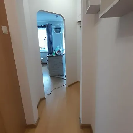Mieszkanie 48m Kw 2 Balkon Os Bukowe Ul Staszica Zameldowanie 24h Zakaz Imprez Apartamento